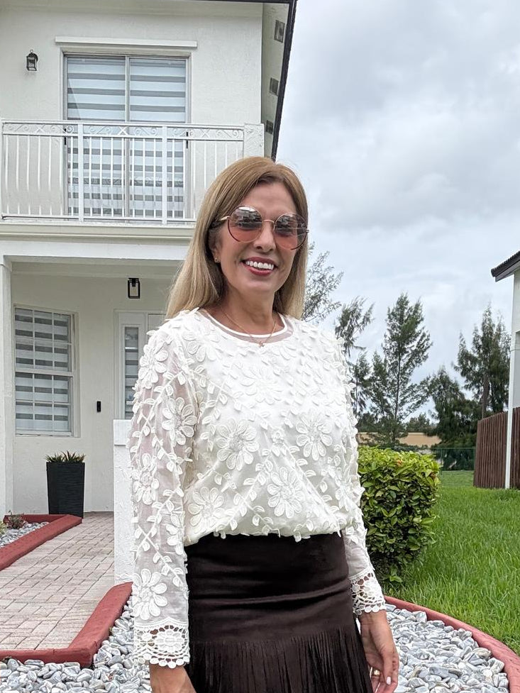 ROSE WHITE BLOUSE