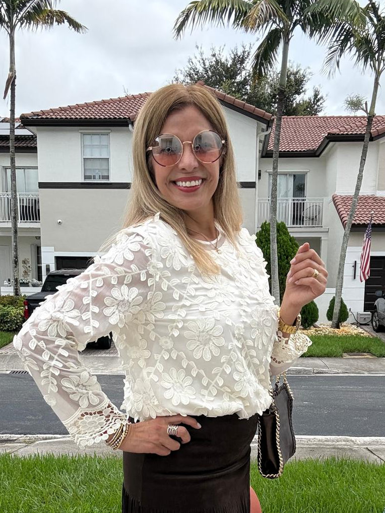 ROSE WHITE BLOUSE